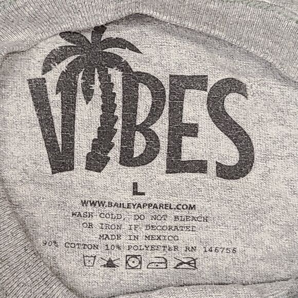 Bailey Apparel Vibes Hustle All Day King Teddy Bear T-Shirt Grey Tee Men Size L - Picture 4 of 4